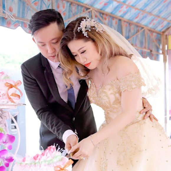 Profile Picture of Cuong Huynh (@cuonghh) on Poshmark