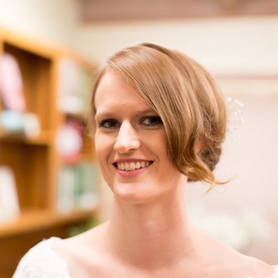 Profile Picture of Julia G. Clouse (@JuliaRubicam) on Twitter