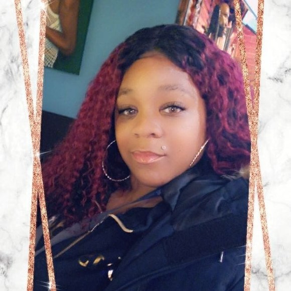 Profile Picture of Tina Phillips (@townbusiness702) on Poshmark