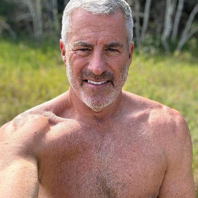 Profile Picture of Peter Nelson (@peternelson99) on Tiktok