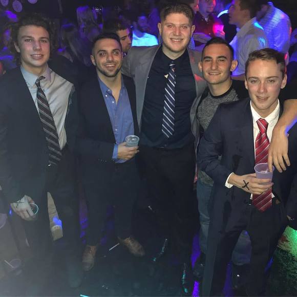 Profile Picture of Adam Laub (@adamlaub) on Poshmark