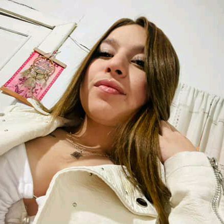 Profile Picture of B'arbara Alexandra (@channel_20.00_) on Tiktok