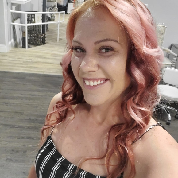 Profile Picture of Britni Joyner (@fr338ir6) on Poshmark