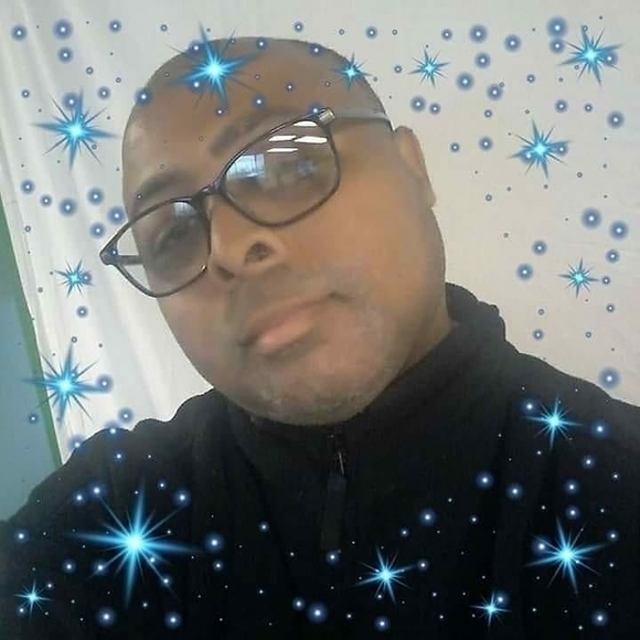 Profile Picture of John Hutcherson (@cyberkid316) on Poshmark