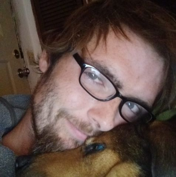 Profile Picture of Sidney Mauzey (@sidneymauzey) on Poshmark