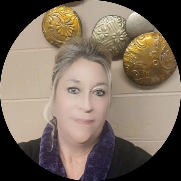 Laurie Mellor - Poshmark Profile Picture of Laurie Mellor (@lmellor001) on Poshmark