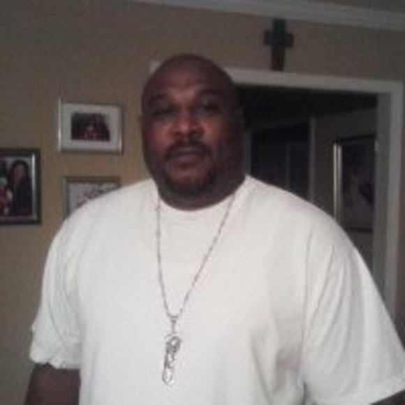 Profile Picture of Eric Daniel (@ericdaniel30) on Poshmark