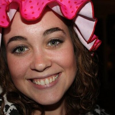 Profile Picture of Mrs.crosby (@LenzieCarol) on Twitter