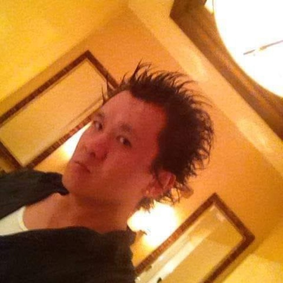 Profile Photo of Hang Cheng (@hang_cheng) on Poshmark