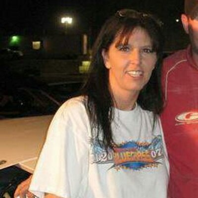 Profile Picture of Robin Riffe (@bf91cd4a8a344b9) on Twitter