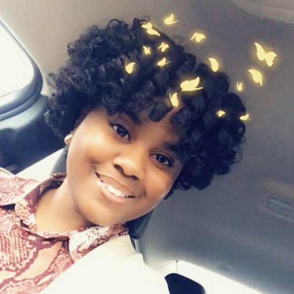 Profile Picture of Kenya Michelle (@kenyamichelle1) on Poshmark