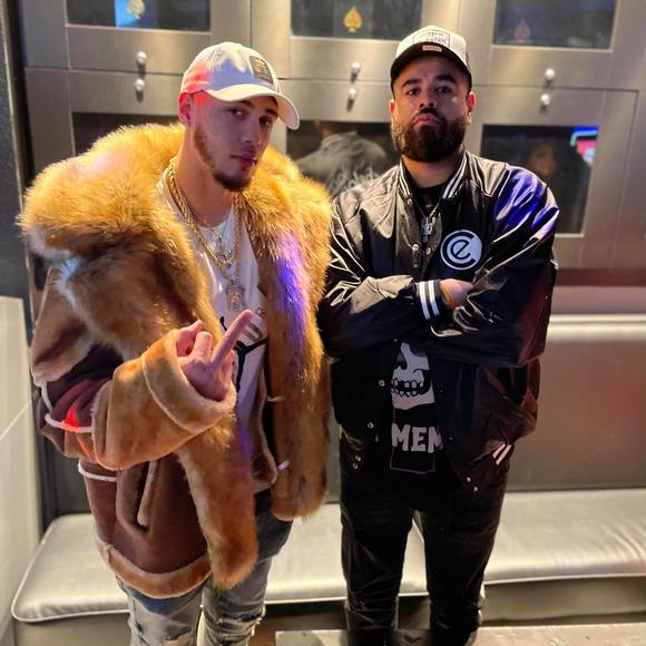 Profile Picture of Idrees Razaa (@idreesrazaa) on Poshmark