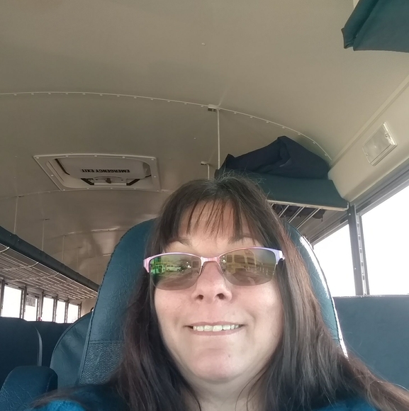 Profile Picture of Marie Busboom (@mbusboom4) on Poshmark