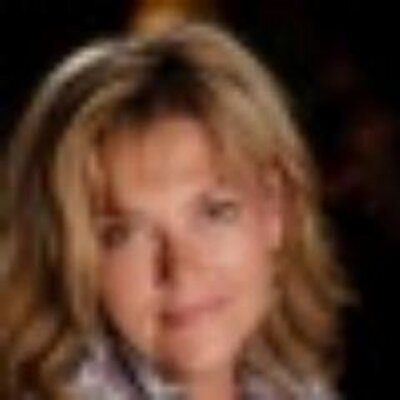 Profile Picture of Deborah Link (@dlink47) on Twitter