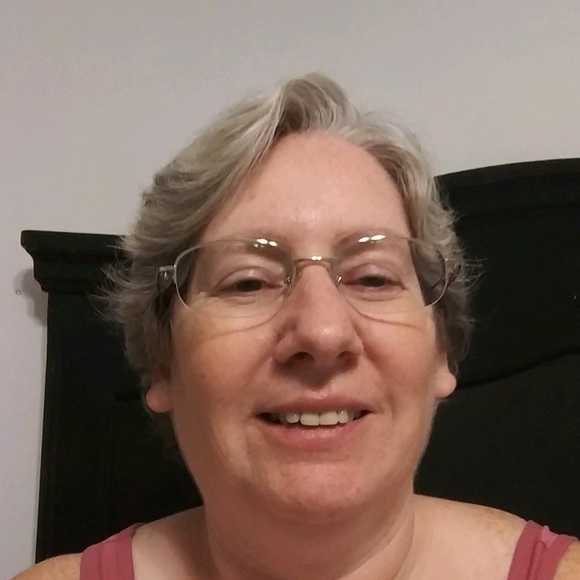 Profile Picture of Joanne Cox (@joancox65) on Poshmark