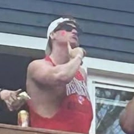 Profile Picture of sethmangin (@sethmangin) on Tiktok