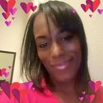 Profile Picture of Rochelle Perry (@rochperry) on Instagram