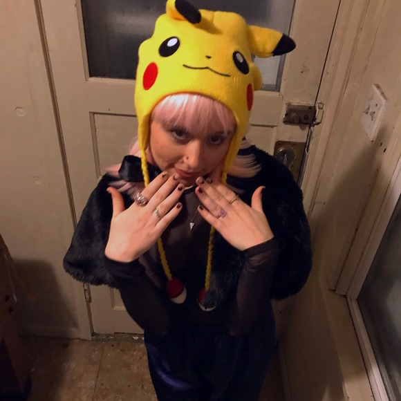 Profile Picture of Joely Kelzer (@jojokelzer) on Poshmark