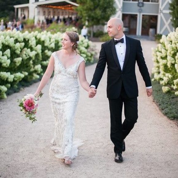 Profile Picture of Adam Cearley (@acearle) on Poshmark