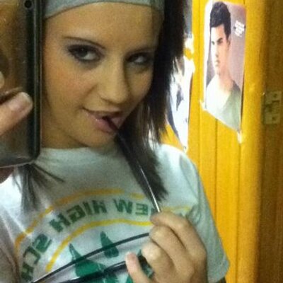 Profile Picture of Autumn Goodman (@Tinkerbell10411) on Twitter