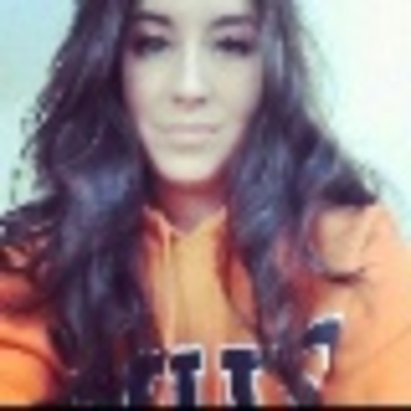 Profile Picture of Cait Dimuzio (@josielucille) on Poshmark