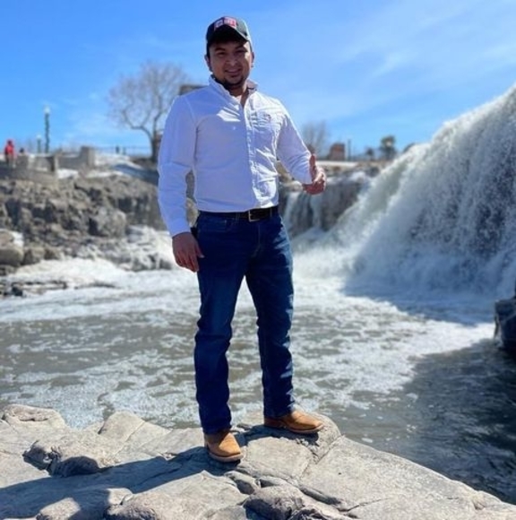 Profile Picture of Jeremias Suarez (@julyosuarez) on Poshmark