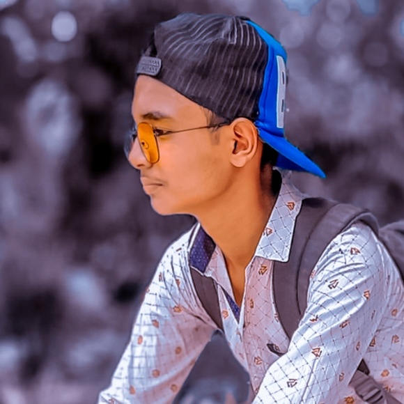 Profile Picture of Yash Patel (@yashpatel592) on Poshmark