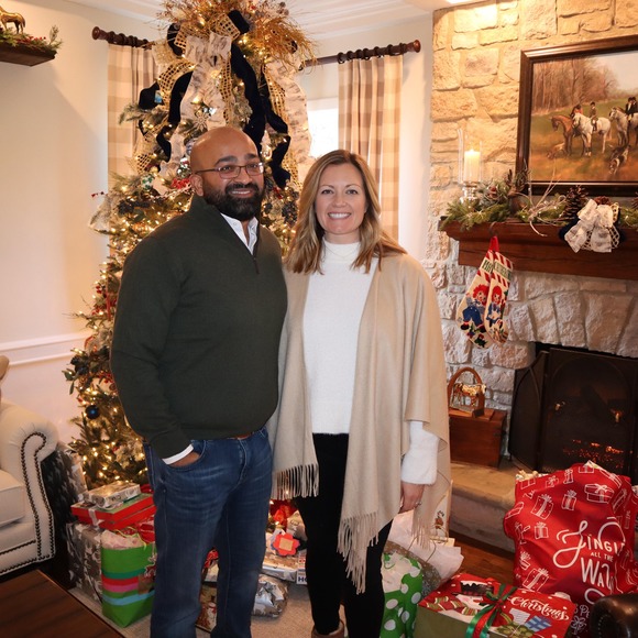 Profile Picture of Tina Charleville (@tinacharleville) on Poshmark