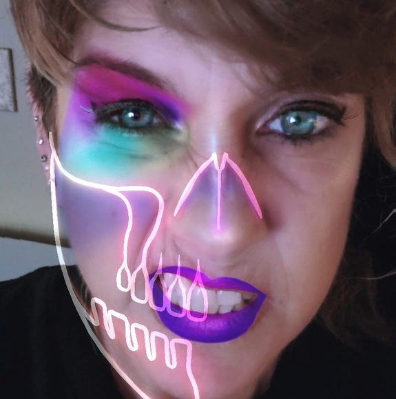 Profile Picture of Heather Clinkenbeard (@truvalkyrie) on Poshmark