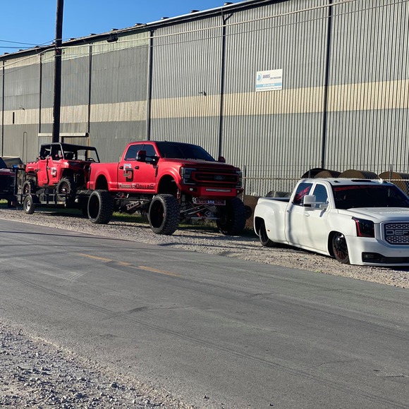 Profile Picture of John Rodriguez (@jrod_123) on Poshmark