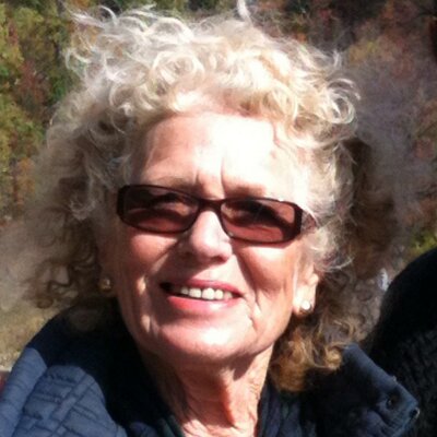 Profile Picture of Janet Bush (@Bush2Janet) on Twitter