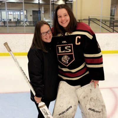 Profile Picture of Jen Ouradnik (@jen_ouradnik) on Twitter