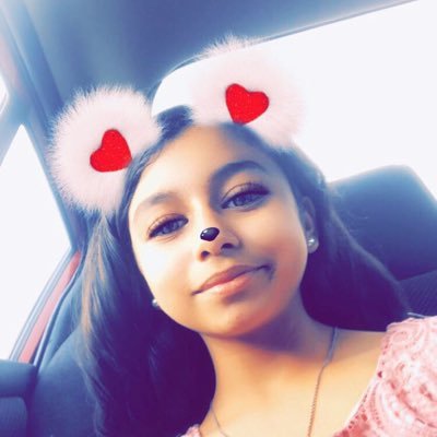 Profile Picture of Rosalie Gonzalez (@Rosalie05894094) on Twitter