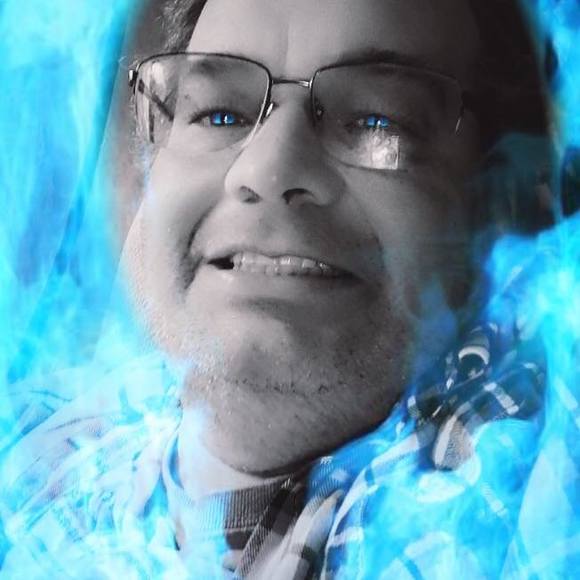 Robert Slingerland - Poshmark Profile Picture of Robert Slingerland (@rslingerland) on Poshmark