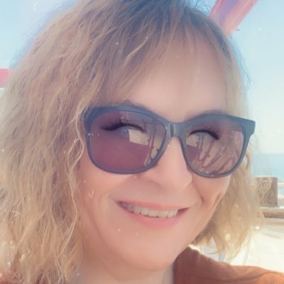 Profile Picture of LisaRN32812 (@LRn32812) on Twitter
