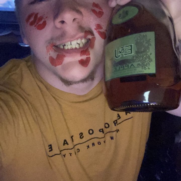 Daniel Perrine - Tiktok Profile Picture of Daniel Perrine (@danielperrine58) on Tiktok