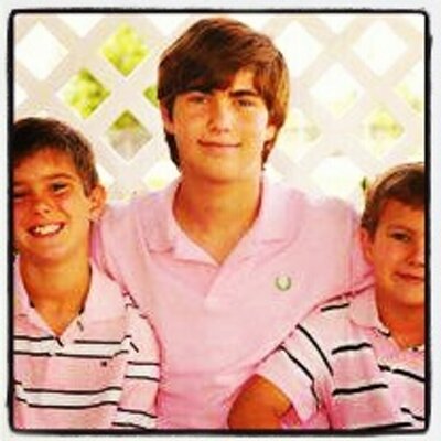 Profile Picture of Chandler Small (@cwstzerland) on Twitter