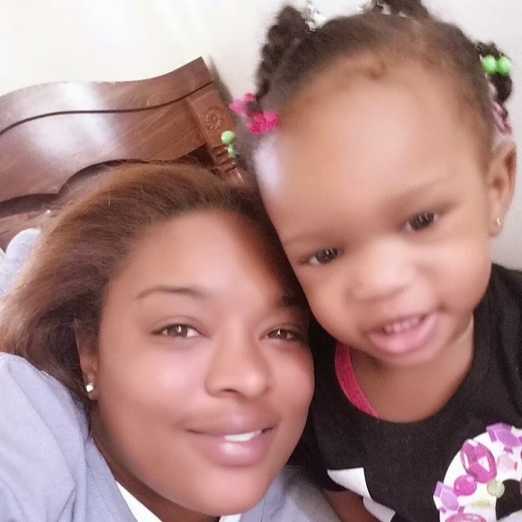 Profile Picture of Khierra Hargrove (@khierra33) on Poshmark