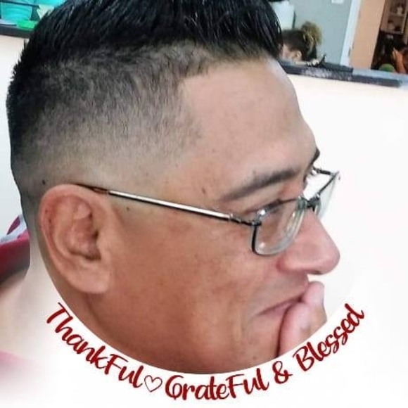 Profile Picture of John Claudio (@jclaudioop) on Poshmark