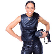 Profile Picture of Crystal Blake (@CrystalBlakePhotography) on Youtube