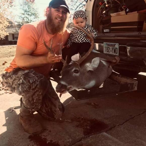 Trevor Stevens - Poshmark Profile Picture of Trevor Stevens (@trevorsteven376) on Poshmark