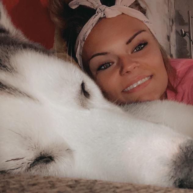 Profile Picture of Dani Volkmann (@danivolkmann) on Tiktok