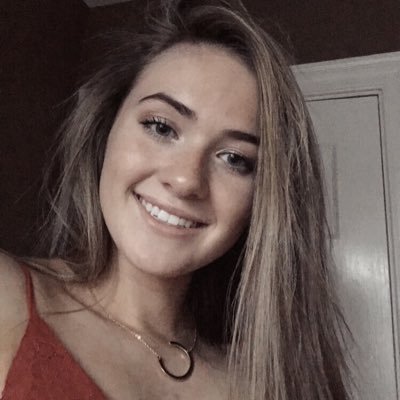 Profile Picture of Camille McKenzie (@camillemckenz) on Twitter