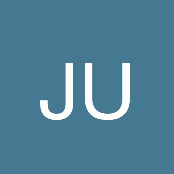 Profile Picture of Jasten Uaj (@jastenuaj) on Poshmark