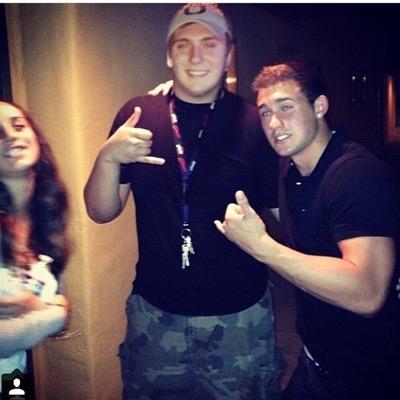 Profile Picture of Chris Hibbard (@ChrisBrobard) on Twitter