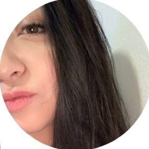 Profile Picture of Liz Garza (@ListenLizzy) on Twitter