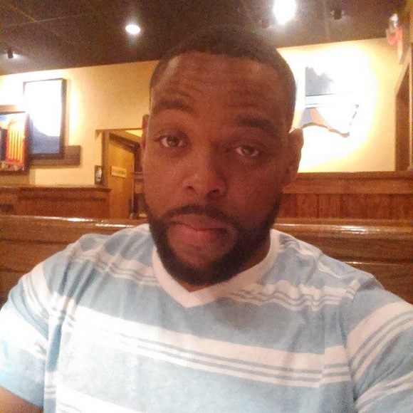 Profile Picture of David Hagan (@davidhagan13) on Poshmark