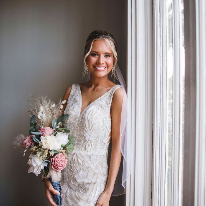 Profile Picture of Marlee Burnworth🎀 | SAHM (@marlee.burnworth) on Tiktok
