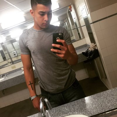 Profile Picture of Adrian Gutierrez (@AdrianJacob32) on Twitter