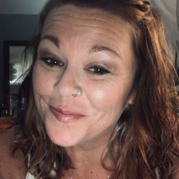 Profile Picture of Carrie (@carriehottman) on Tiktok